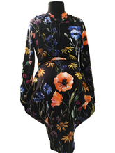Load image into Gallery viewer, VeNove Tulip tunic hoodie dress black meadow