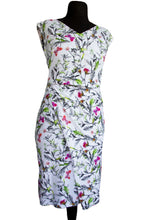 Load image into Gallery viewer, VeNove Floral versatile maternity and nursing dress with kimono sleeves
