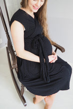 Load image into Gallery viewer, VeNove wrap dress with kimono sleeves polka dots